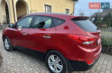 Внедорожник / Кроссовер Hyundai ix35 2010 в Калуше