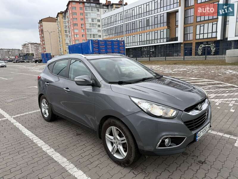 Внедорожник / Кроссовер Hyundai ix35 2011 в Ивано-Франковске