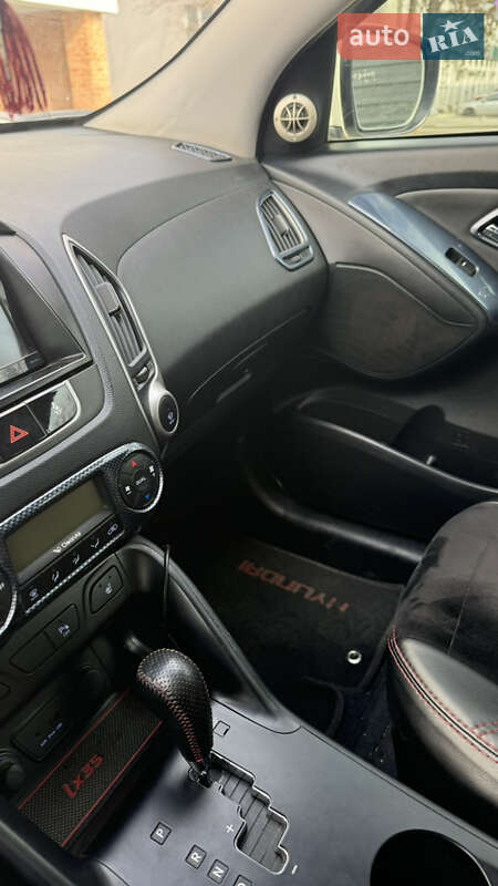 Внедорожник / Кроссовер Hyundai ix35 2013 в Одессе