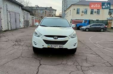 Внедорожник / Кроссовер Hyundai ix35 2010 в Чернигове