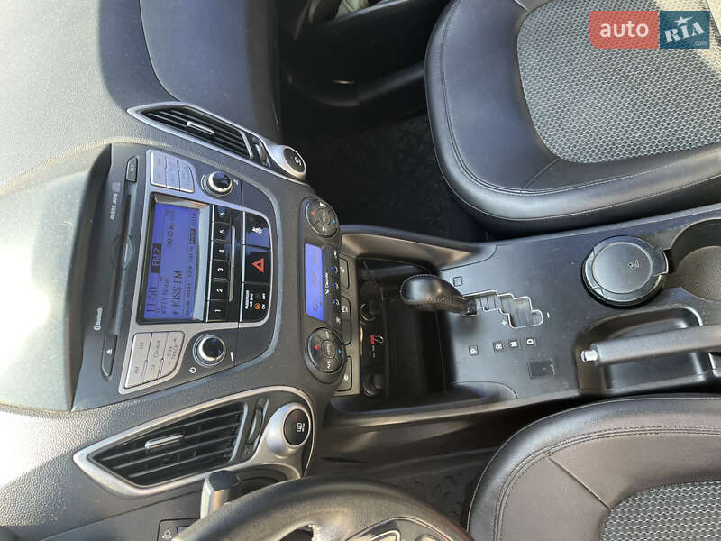 Позашляховик / Кросовер Hyundai ix35 2011 в Полтаві