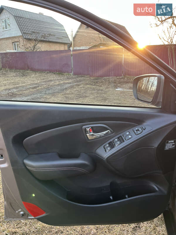 Внедорожник / Кроссовер Hyundai ix35 2011 в Бердичеве фото 9 Внедорожник / Кроссовер Hyundai ix35 2011 в Бердичеве