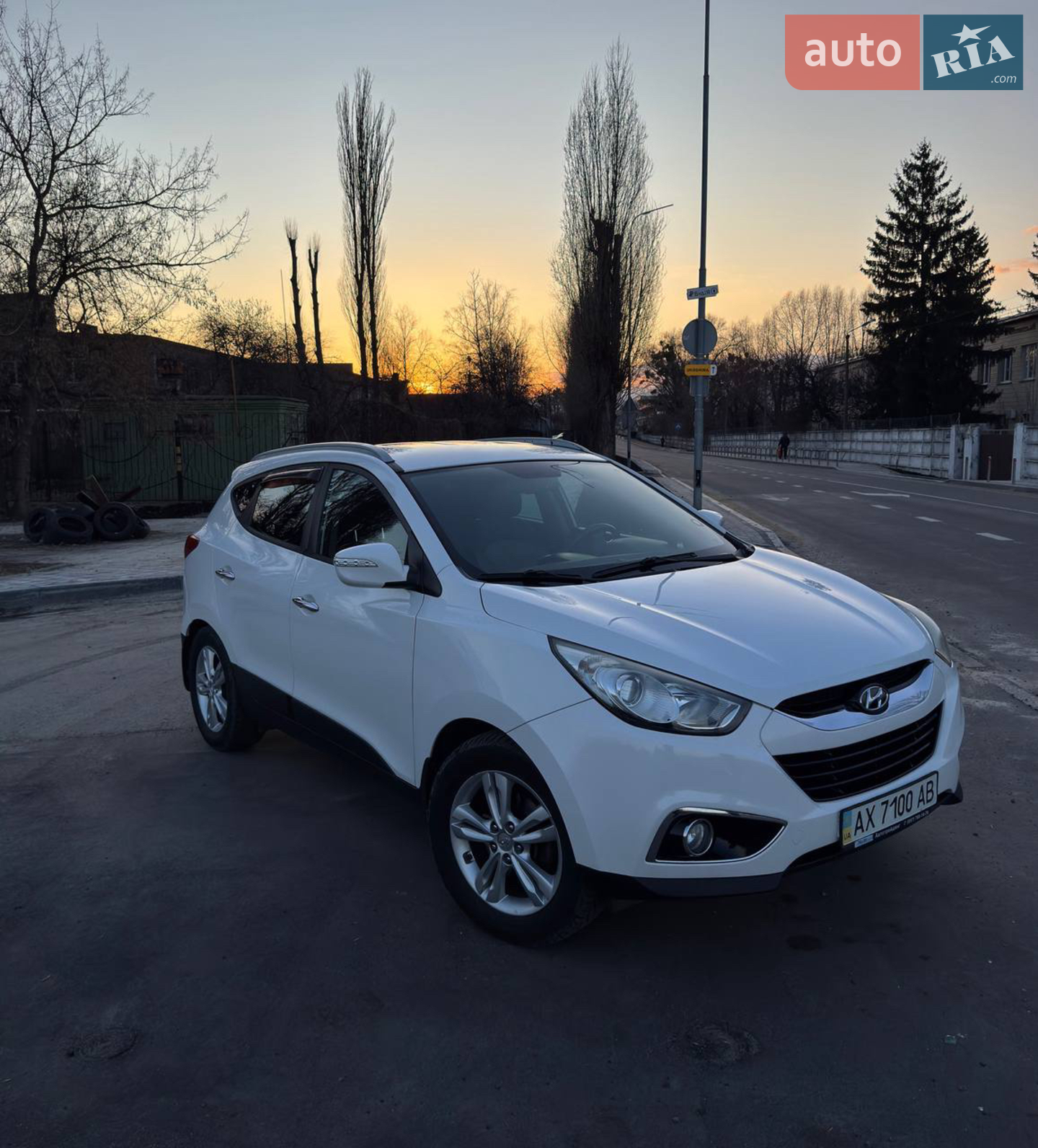 2012 Hyundai ix35 - фото 1