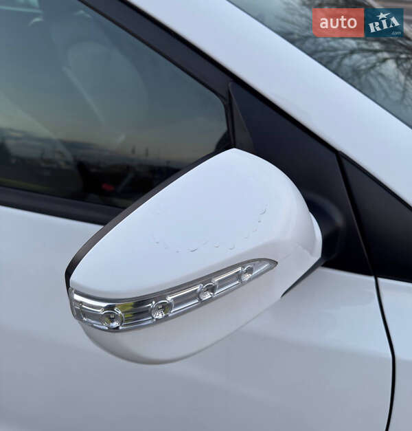 Позашляховик / Кросовер Hyundai ix35 2012 в Харкові