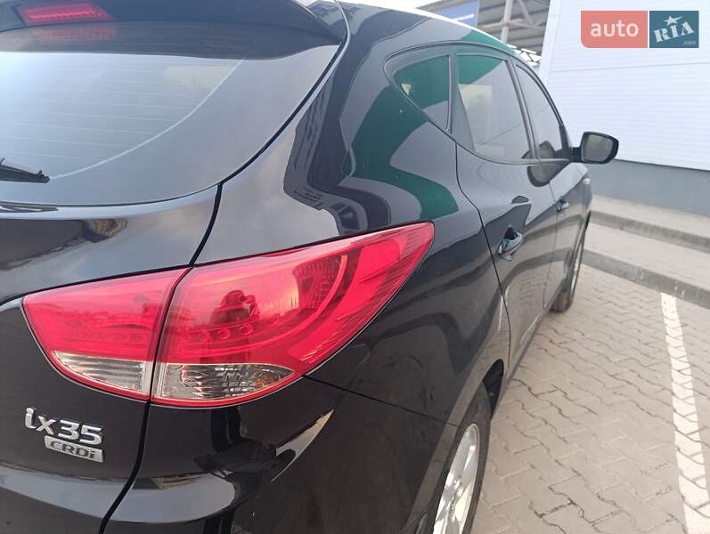 Позашляховик / Кросовер Hyundai ix35 2012 в Нововолинську