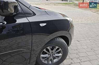 Внедорожник / Кроссовер Hyundai ix35 2014 в 