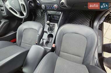 Внедорожник / Кроссовер Hyundai ix35 2014 в 