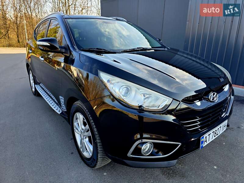 Внедорожник / Кроссовер Hyundai ix35 2010 в Самборе фото 4 Внедорожник / Кроссовер Hyundai ix35 2010 в Самборе