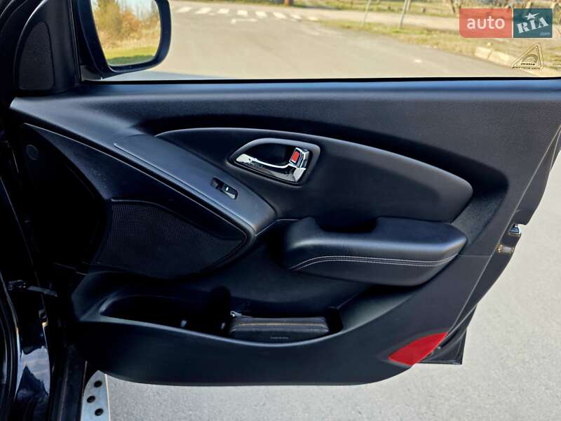 Внедорожник / Кроссовер Hyundai ix35 2010 в Самборе фото 20 Внедорожник / Кроссовер Hyundai ix35 2010 в Самборе