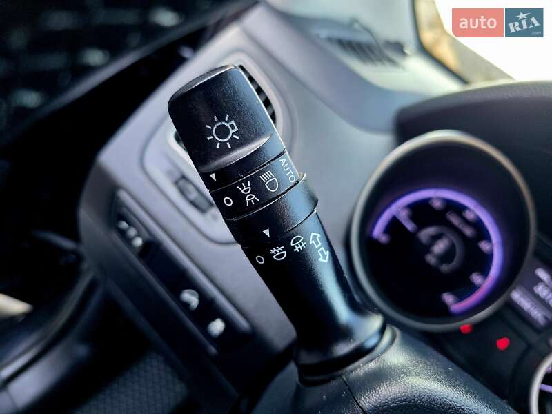 Внедорожник / Кроссовер Hyundai ix35 2010 в Самборе фото 22 Внедорожник / Кроссовер Hyundai ix35 2010 в Самборе