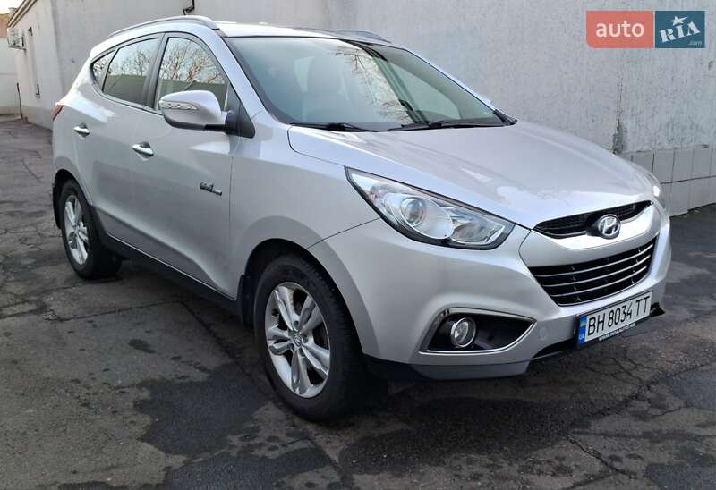 Внедорожник / Кроссовер Hyundai ix35 2012 в Одессе