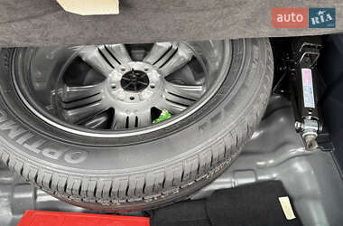 Внедорожник / Кроссовер Hyundai ix35 2014 в 