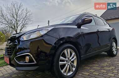 Внедорожник / Кроссовер Hyundai ix35 2012 в 