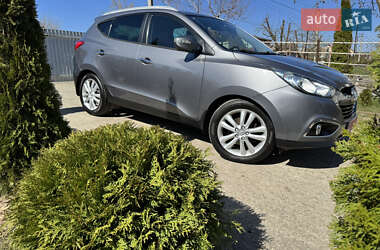 Позашляховик / Кросовер Hyundai ix35 2013 в 