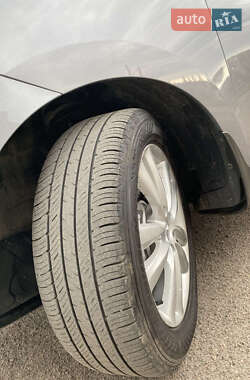 Внедорожник / Кроссовер Hyundai ix35 2013 в 
