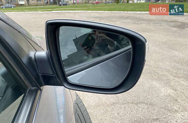 Внедорожник / Кроссовер Hyundai ix35 2013 в 