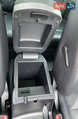 Внедорожник / Кроссовер Hyundai ix35 2013 в 