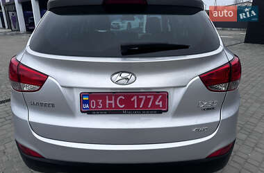 Внедорожник / Кроссовер Hyundai ix35 2011 в 