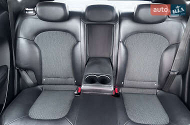 Внедорожник / Кроссовер Hyundai ix35 2011 в 