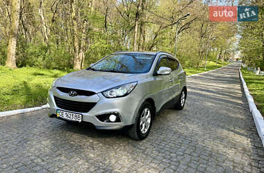 Внедорожник / Кроссовер Hyundai ix35 2010 в 