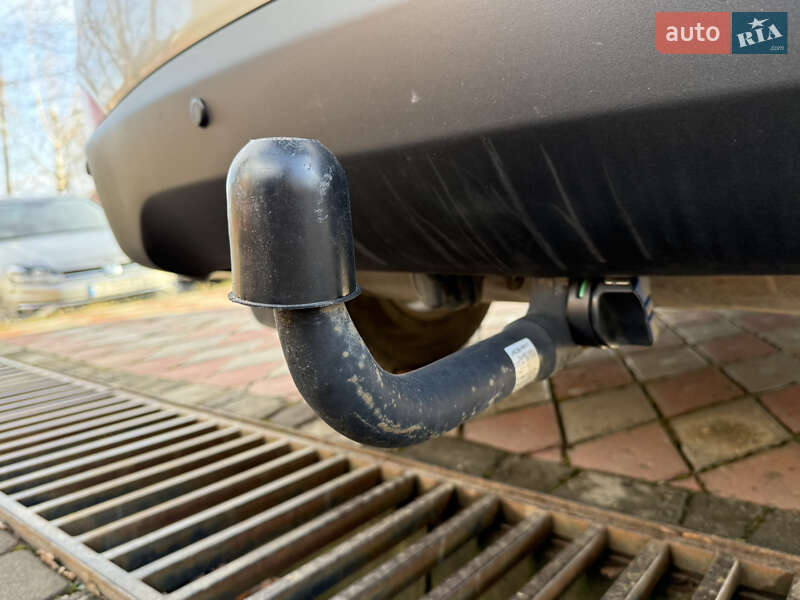 Внедорожник / Кроссовер Hyundai ix35 2012 в Черновцах