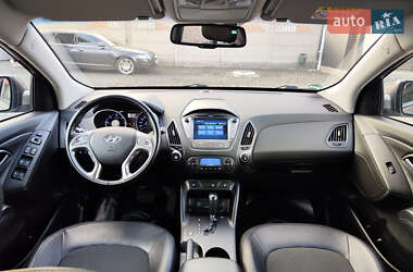 Позашляховик / Кросовер Hyundai ix35 2014 в 
