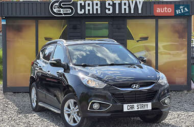 Позашляховик / Кросовер Hyundai ix35 2011 в 