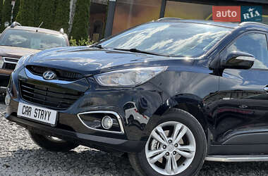 Позашляховик / Кросовер Hyundai ix35 2011 в 