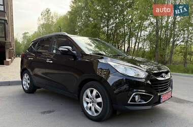 Внедорожник / Кроссовер Hyundai ix35 2012 в Чернигове