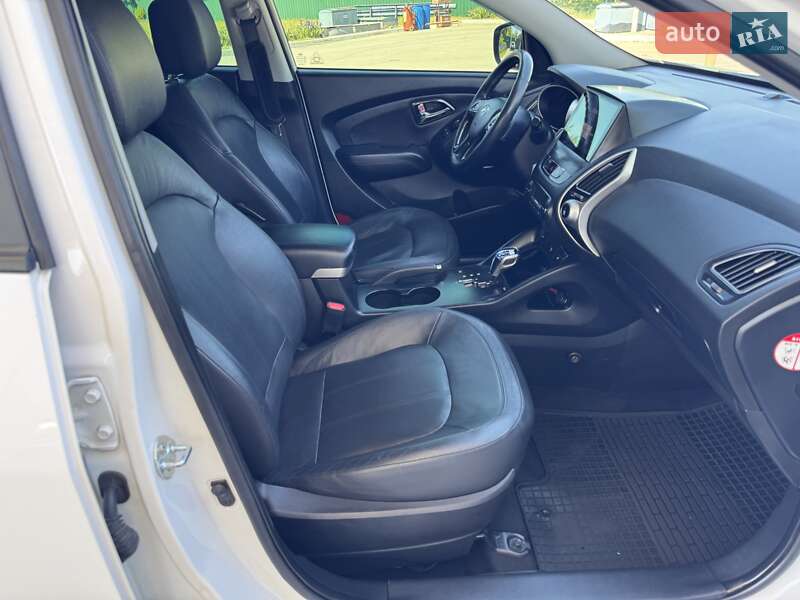 Позашляховик / Кросовер Hyundai ix35 2013 в Дніпрі