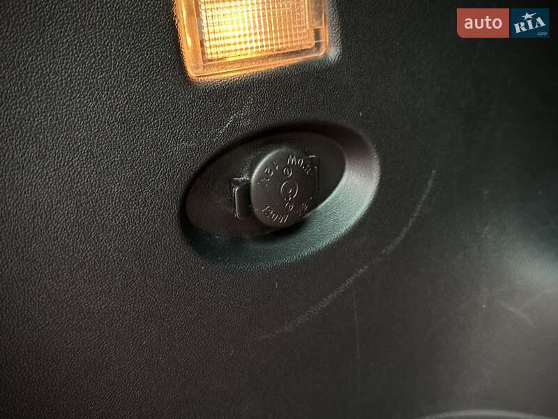 Позашляховик / Кросовер Hyundai ix35 2010 в Сумах