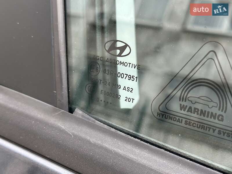 Позашляховик / Кросовер Hyundai ix35 2010 в Сумах