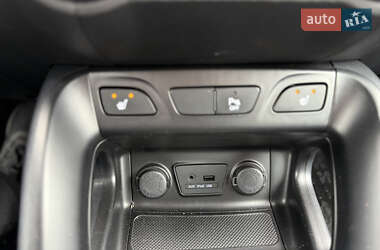 Позашляховик / Кросовер Hyundai ix35 2011 в 