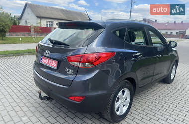 Позашляховик / Кросовер Hyundai ix35 2010 в 