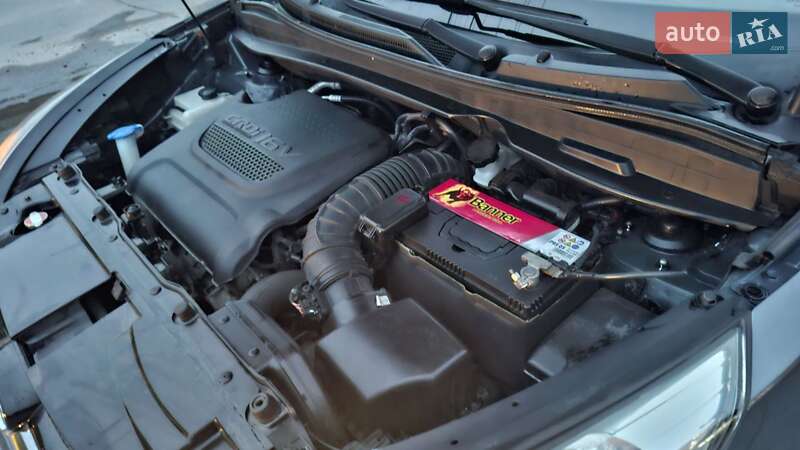 Позашляховик / Кросовер Hyundai ix35 2011 в Радивиліві