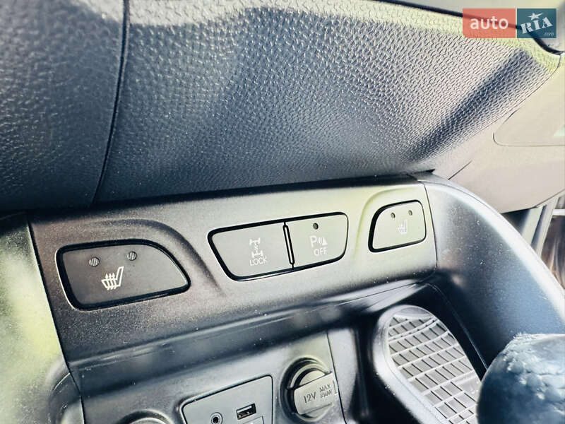 Позашляховик / Кросовер Hyundai ix35 2013 в Одесі