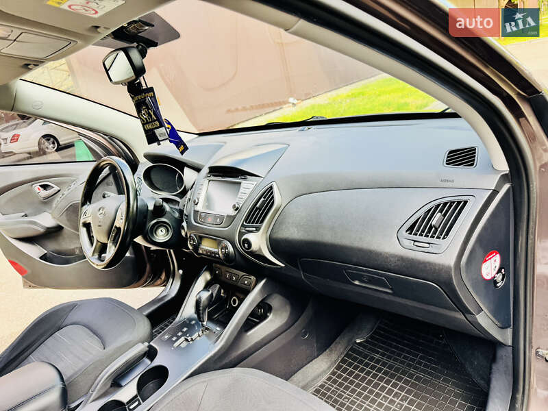 Позашляховик / Кросовер Hyundai ix35 2013 в Одесі