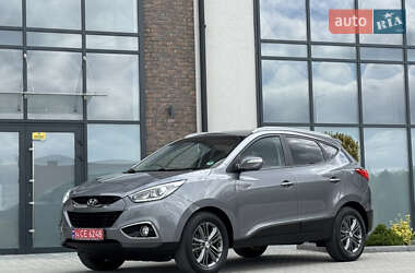 Внедорожник / Кроссовер Hyundai ix35 2014 в 