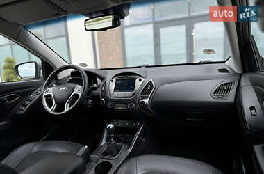 Внедорожник / Кроссовер Hyundai ix35 2014 в 