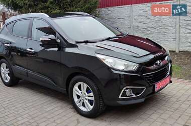 Внедорожник / Кроссовер Hyundai ix35 2010 в Полтаве