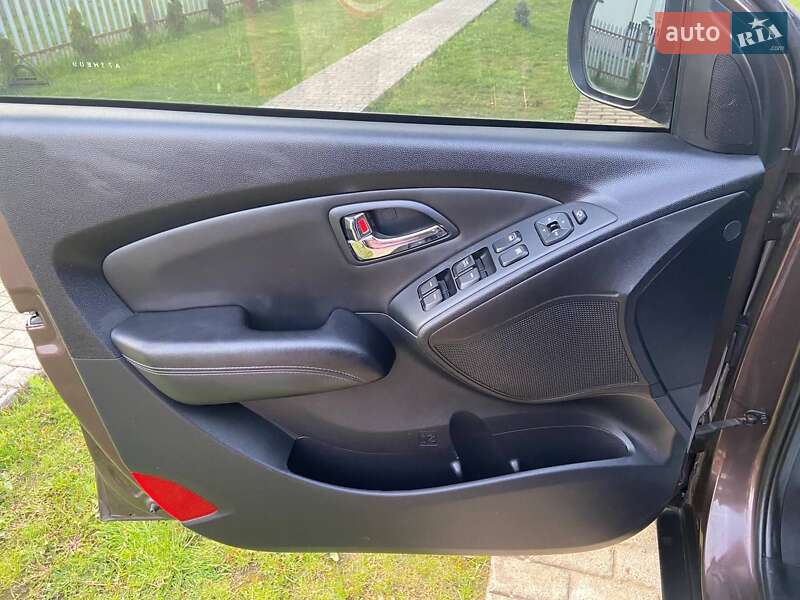 Внедорожник / Кроссовер Hyundai ix35 2013 в Калуше