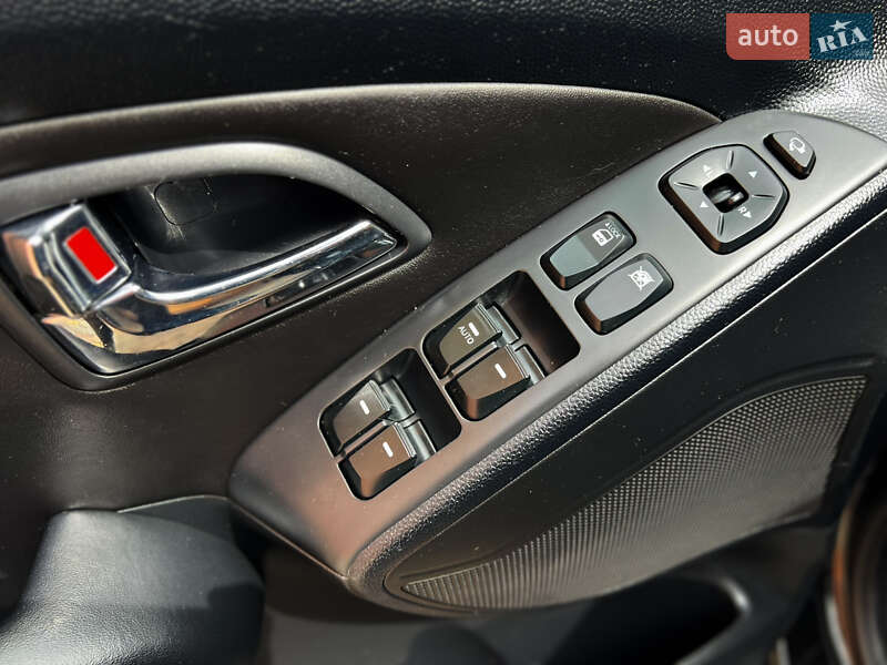 Позашляховик / Кросовер Hyundai ix35 2012 в Вінниці
