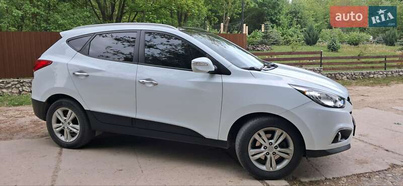 Позашляховик / Кросовер Hyundai ix35 2010 в Ланівці