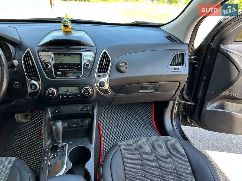Позашляховик / Кросовер Hyundai ix35 2011 в Дніпрі