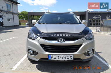 Позашляховик / Кросовер Hyundai ix35 2010 в 