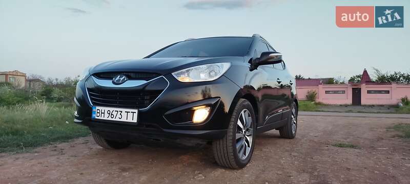 Позашляховик / Кросовер Hyundai ix35 2010 в Одесі