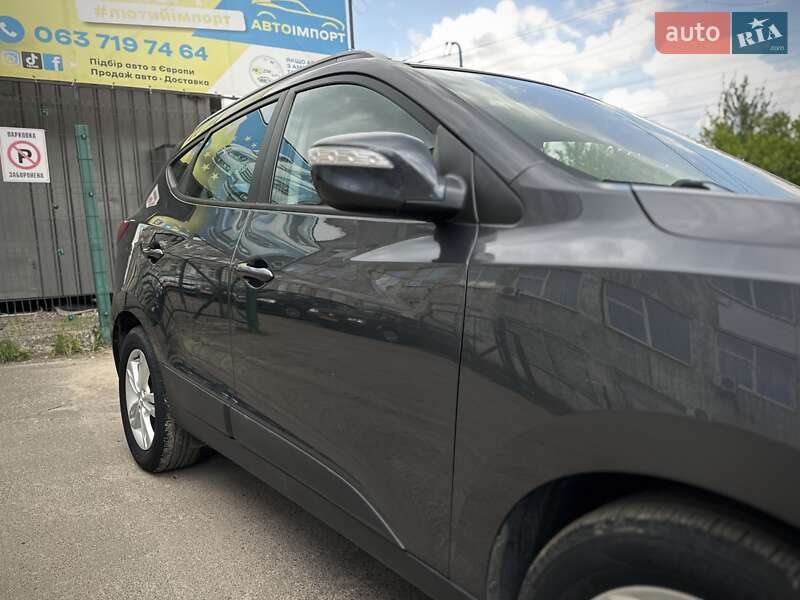 Внедорожник / Кроссовер Hyundai ix35 2011 в Сумах