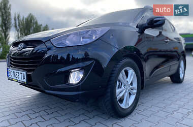 Внедорожник / Кроссовер Hyundai ix35 2010 в 