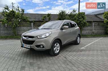 Внедорожник / Кроссовер Hyundai ix35 2010 в 