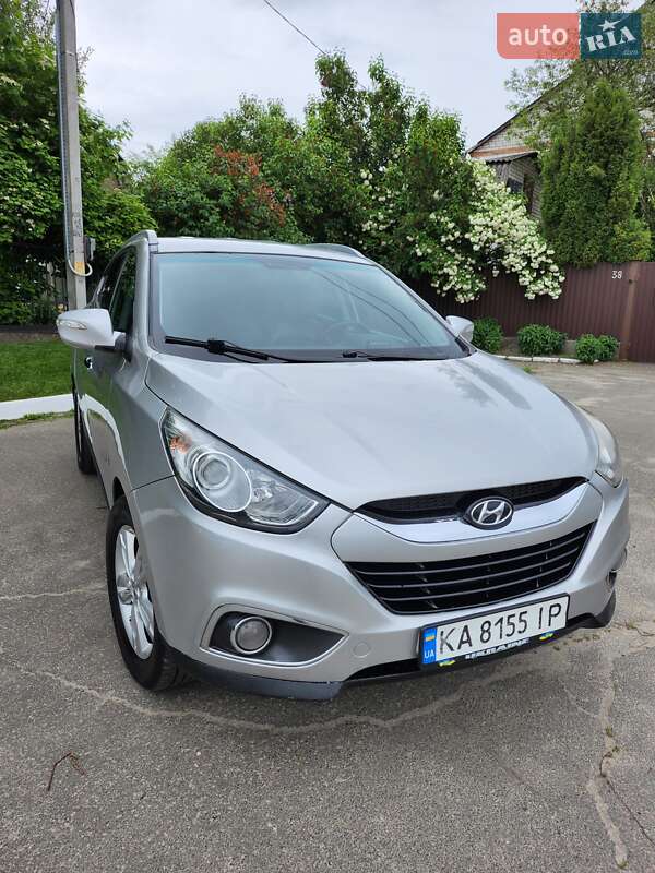 Позашляховик / Кросовер Hyundai ix35 2010 в Києві